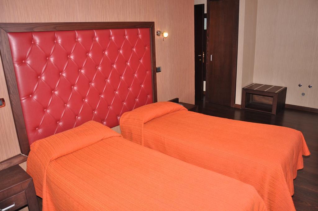 Hotel Fontana Del Re Ariano Irpino Luaran gambar